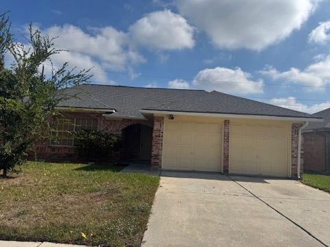 Photo of 11922 Sulphur Springs Drive, Houston, TX 77067 (MLS # 68128375) Photo of 11922 Sulphur Springs Drive, Houston, TX 77067 (MLS # 68128375)