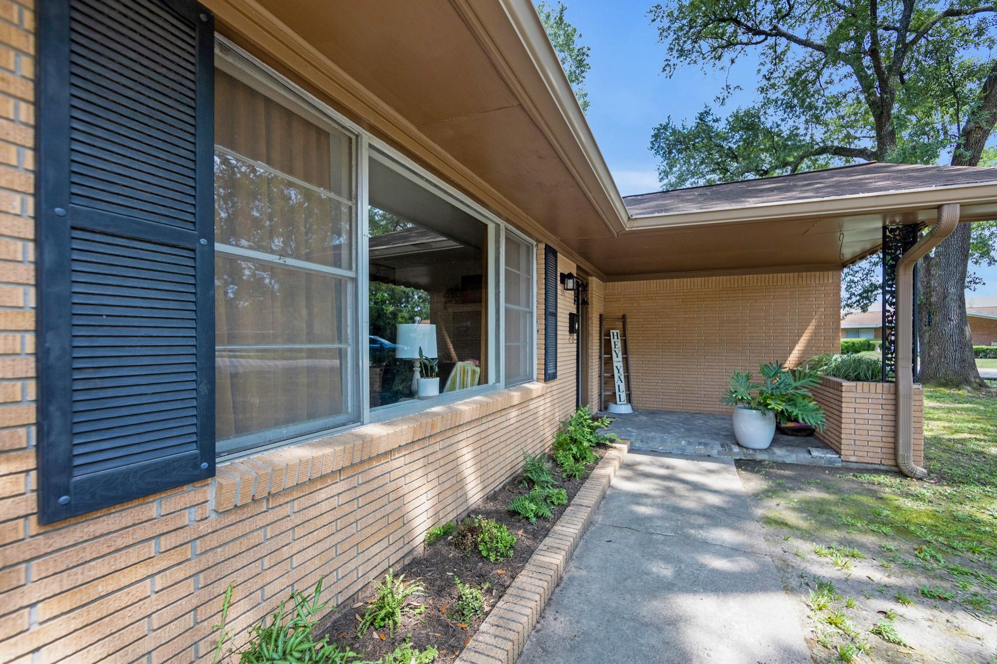 700 Barbara Street