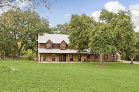 Photo of 3123 Centerhill Circle, Bellville, TX 77418 (MLS # 61643348)