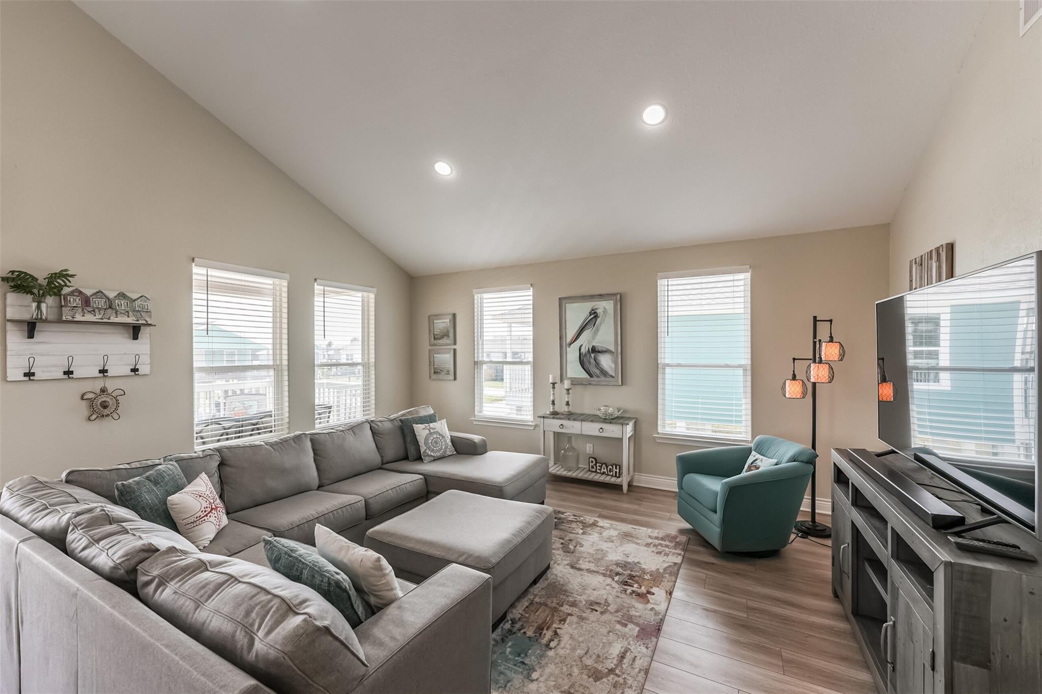 4018 Fort Bend Drive