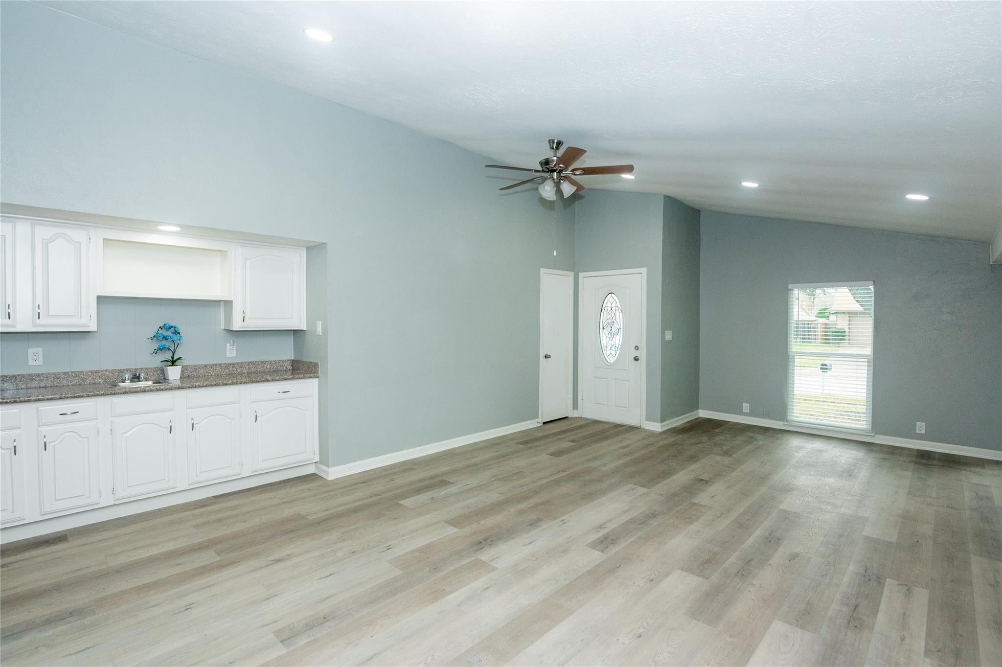 7206 La Granada Drive