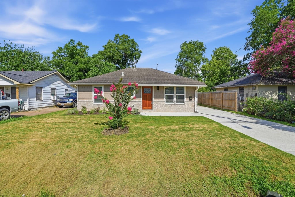 Photo of 6518 Paris Street, Houston, TX 77021 (MLS # 19288131)