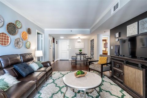 Photo of 3525 Sage Road #1313, Houston, TX 77056 (MLS # 73201817)