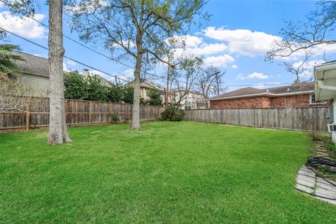 Tiny photo for 3310 Durness Way, Houston, TX 77025 (MLS # 10675287)