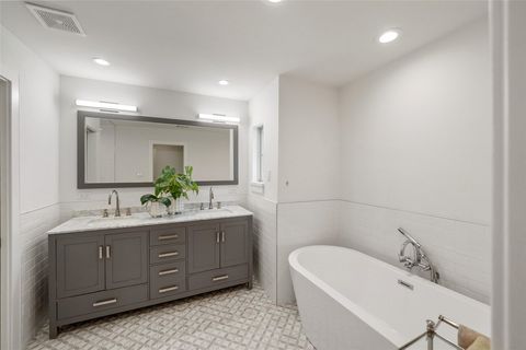 Tiny photo for 3310 Durness Way, Houston, TX 77025 (MLS # 10675287)