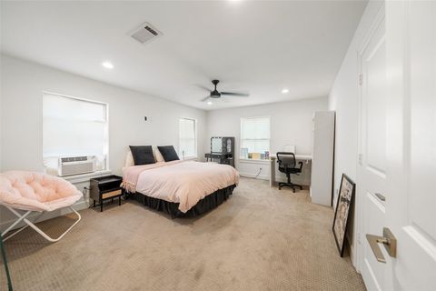 Tiny photo for 3310 Durness Way, Houston, TX 77025 (MLS # 10675287)