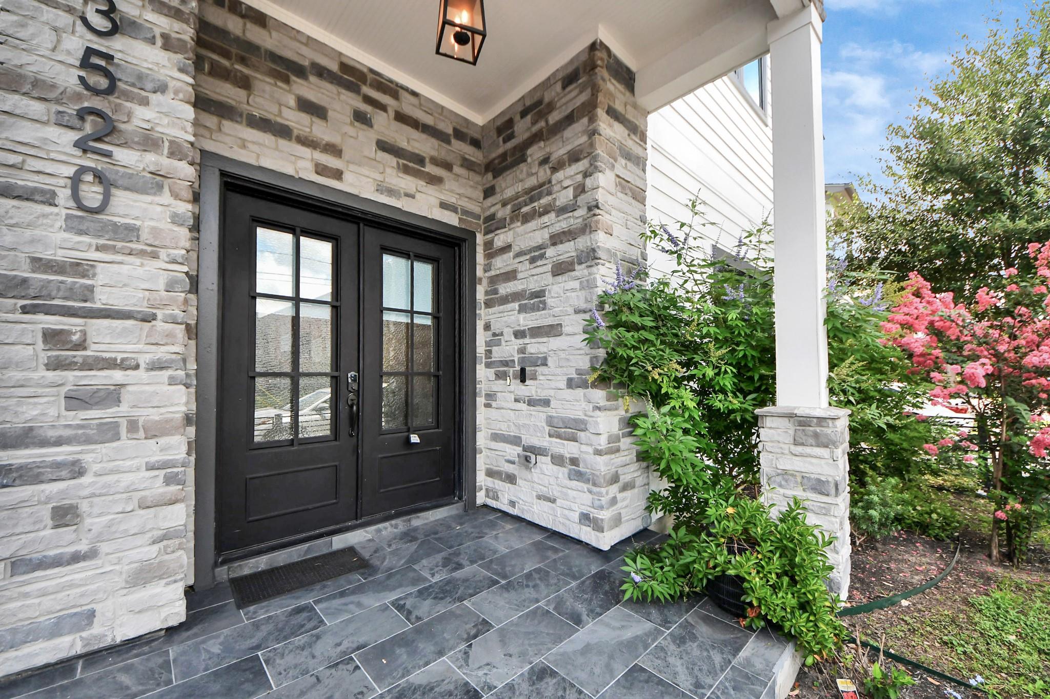 3520 Beauchamp Street