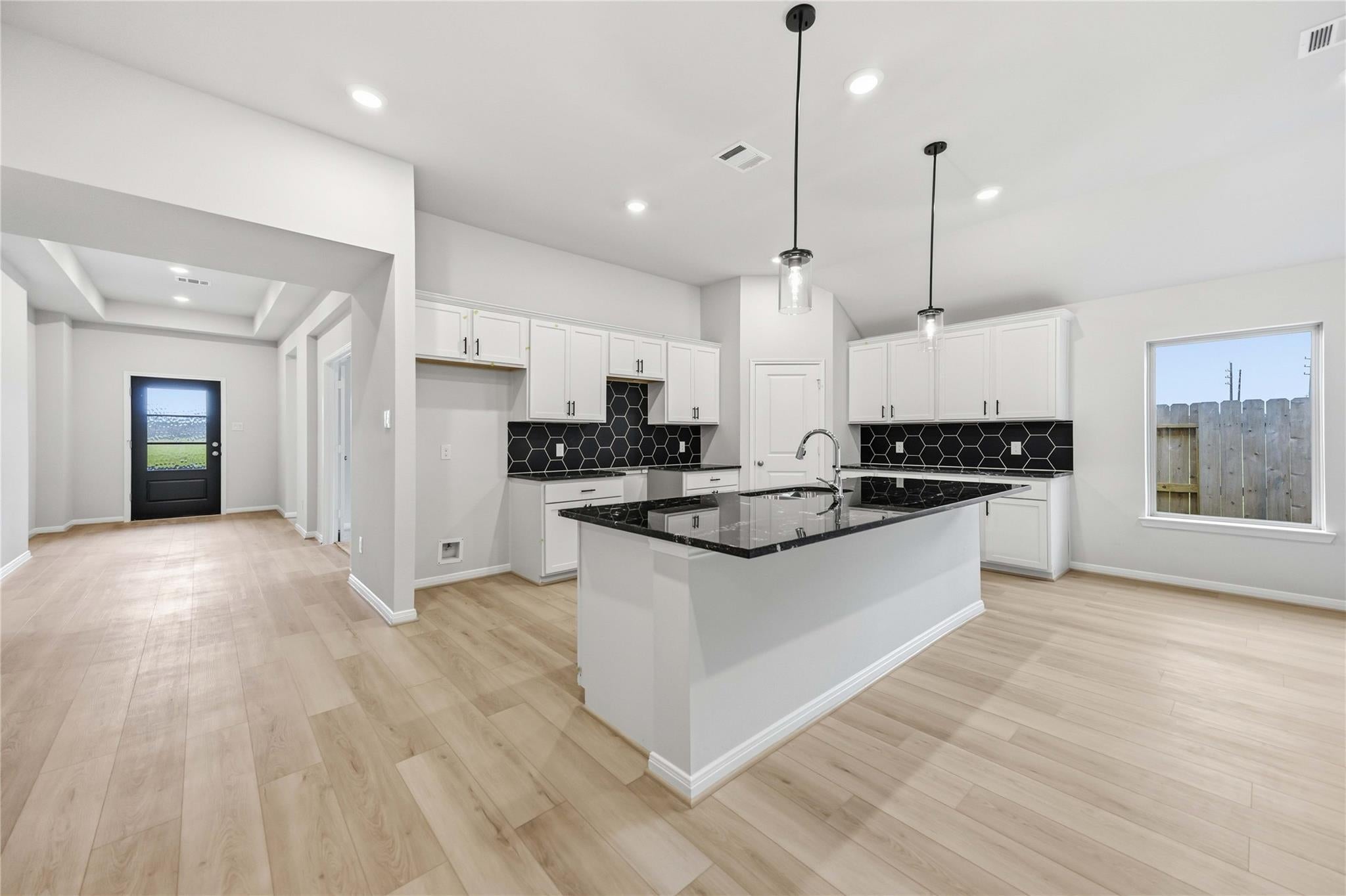 2902 River Juniper Lane