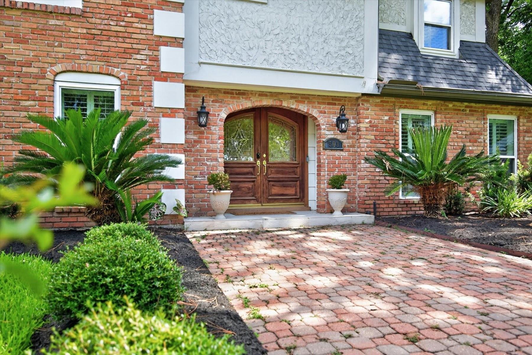503 Walworten Court