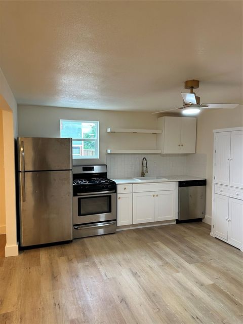 Photo of 408 Randall Street #9, Pasadena, TX 77506 (MLS # 37966210)