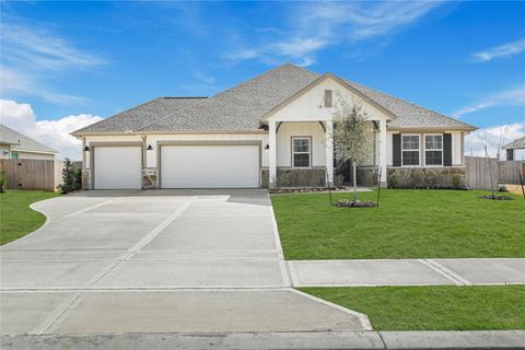 Photo of 12911 Old Fashion Circle, Mont Belvieu, TX 77535 (MLS # 49037586)