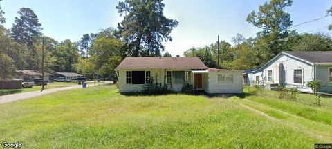Photo of 603 Marrow Ave, Lufkin, TX 75904 (MLS # 93588600)