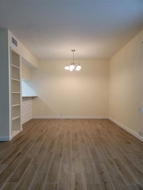 Tiny photo for 2101 Fountain View Drive #27, Houston, TX 77057 (MLS # 52857138)