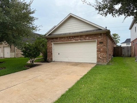 Photo of 13212 Castlewind Lane, Pearland, TX 77584 (MLS # 77484013)