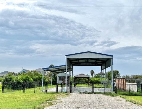 Photo of 1314 Anderson Avenue, Port Bolivar, TX 77650 (MLS # 58577209)