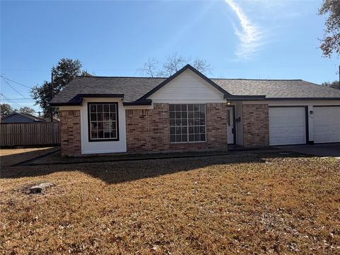 Photo of 1023 Twinbrooke Drive, Houston, TX 77088 (MLS # 17560030)