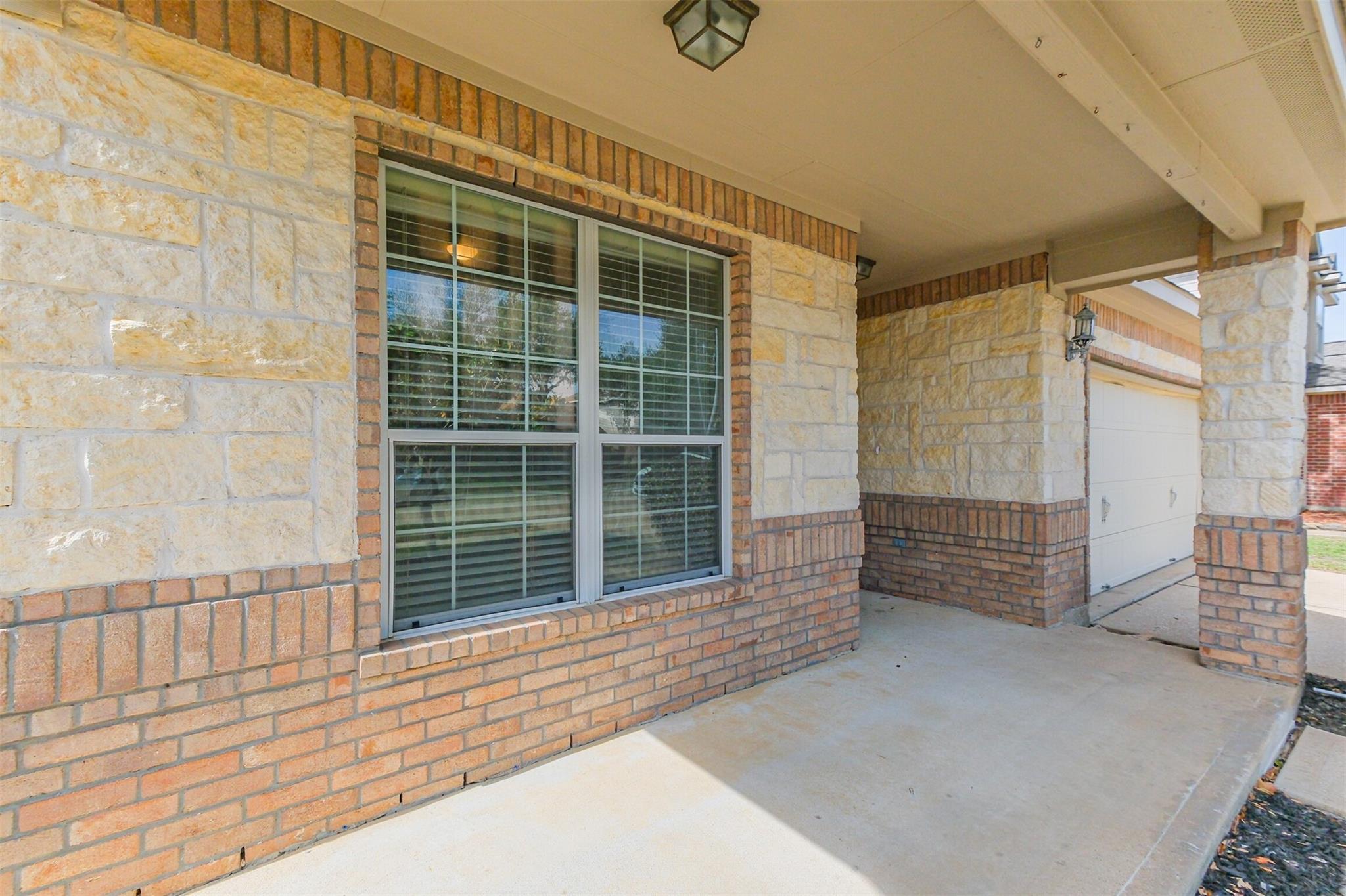 5811 Ranch Riata Court