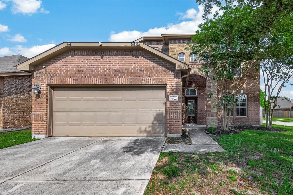 Photo of 4502 Mallory Creek Drive, Humble, TX 77396 (MLS # 93076717)