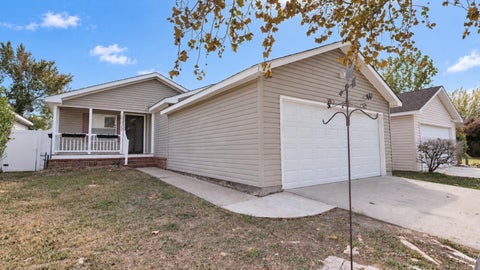 Photo of 10011 Berrybriar Lane, Tomball, TX 77375 (MLS # 72362657)