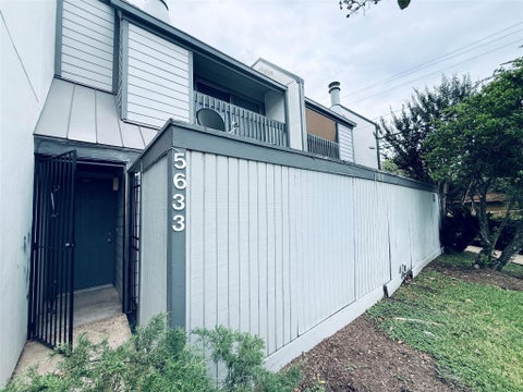 Photo of 5633 S Rice Avenue, Houston, TX 77081 (MLS # 7144691)