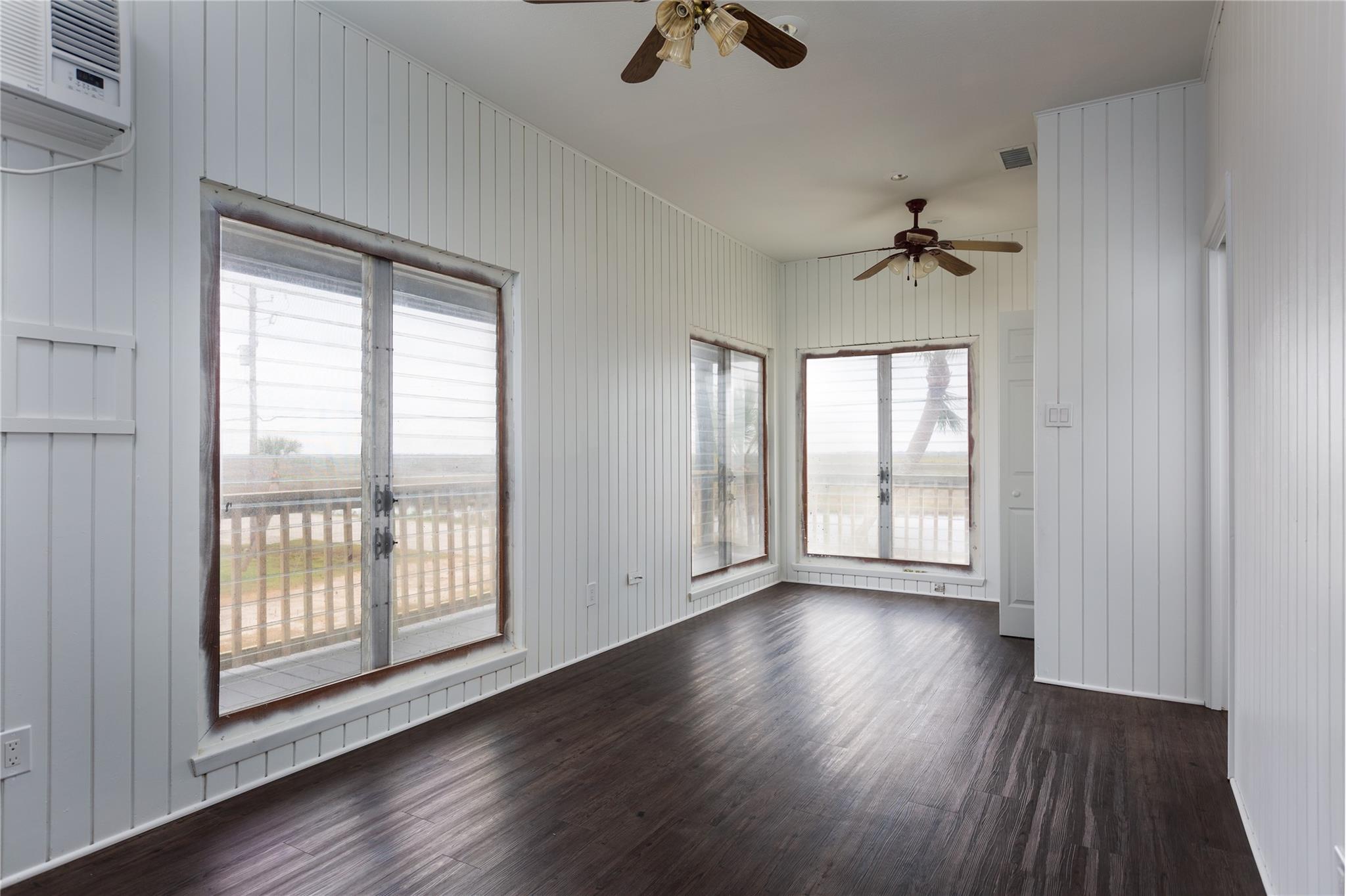 4907 Jolly Roger Road