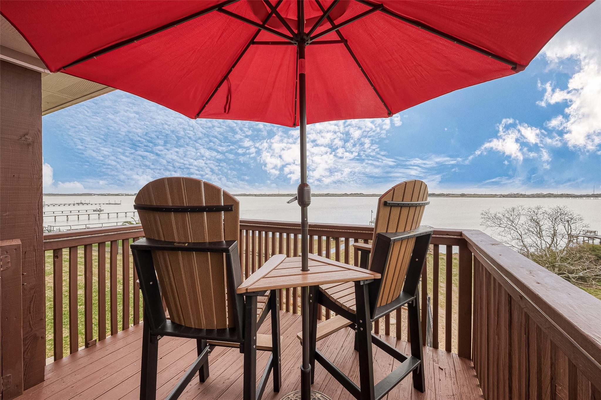 792 W Bayshore Drive