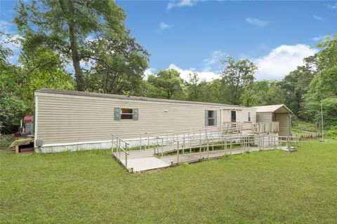 Photo of 1919 Ole Long Pull Road, Livingston, TX 77351 (MLS # 18710856)