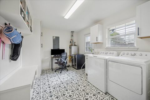 Tiny photo for 10023 Briarwild Lane, Houston, TX 77080 (MLS # 77035388)