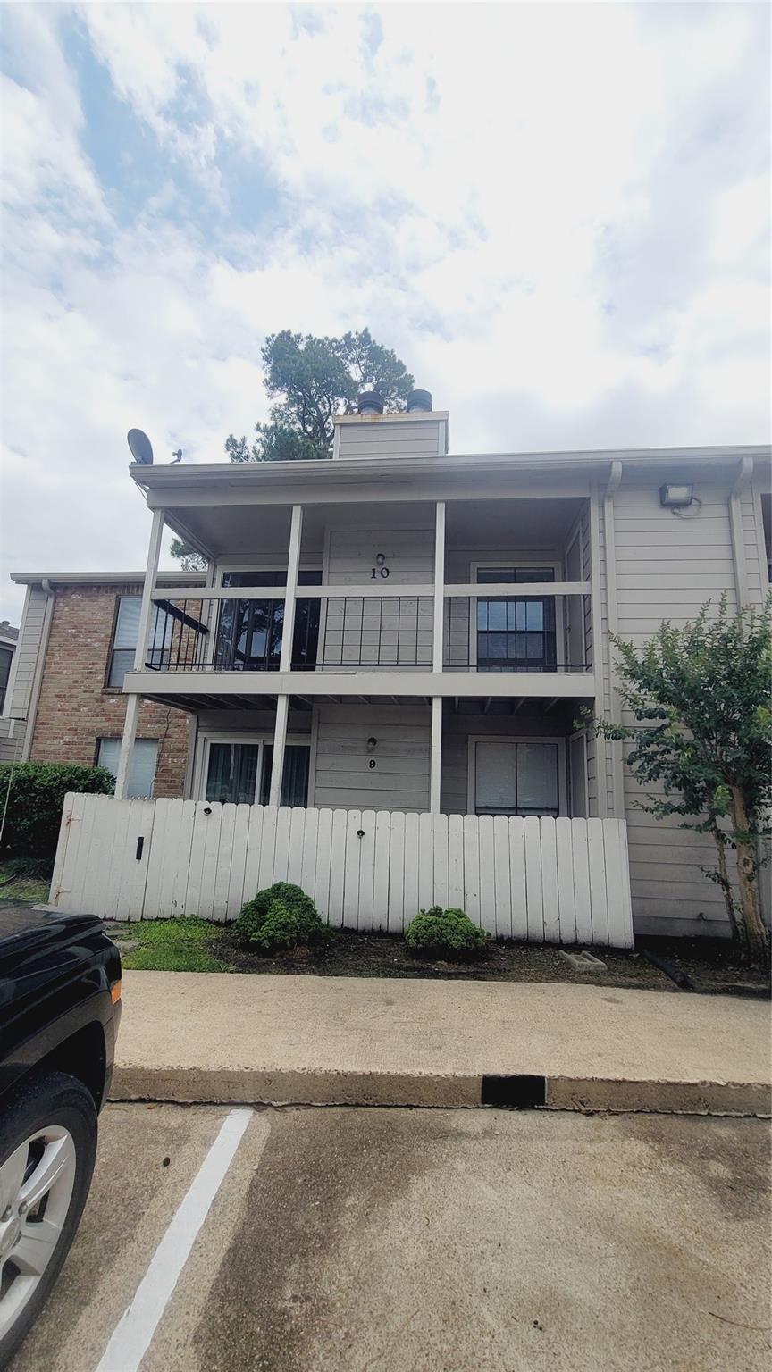 17331 Red Oak Drive 10