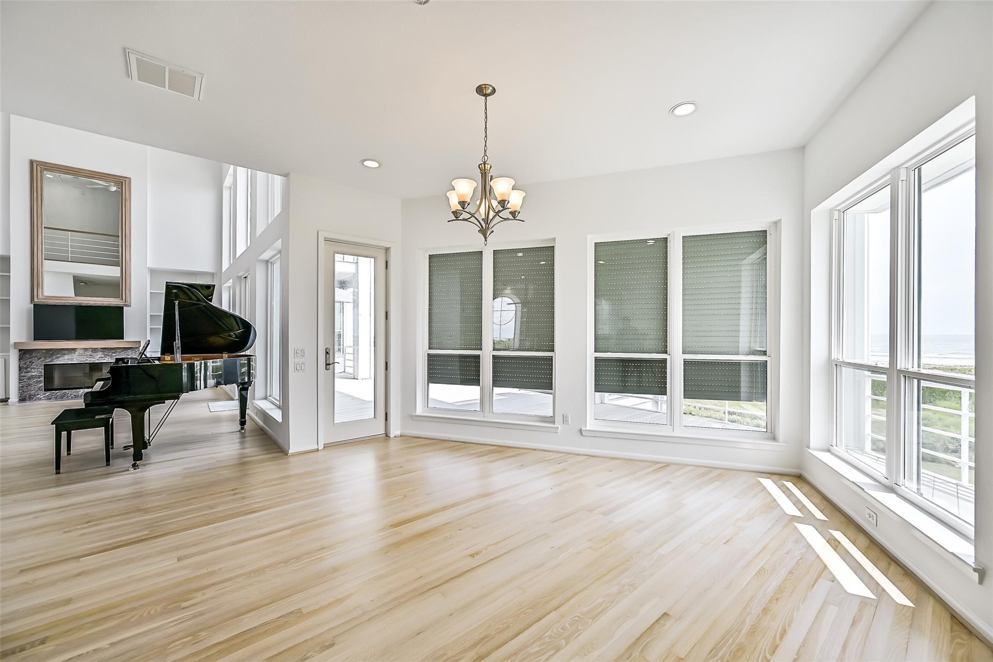 19039 Kahala Drive E