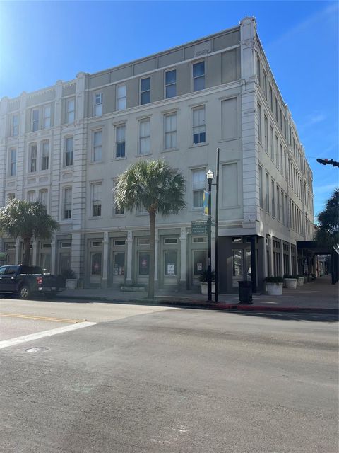 Photo of 2207 Postoffice #315, Galveston, TX 77550 (MLS # 20575317)