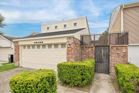 Photo of 12124 Burdine Street, Houston, TX 77035 (MLS # 65142634)