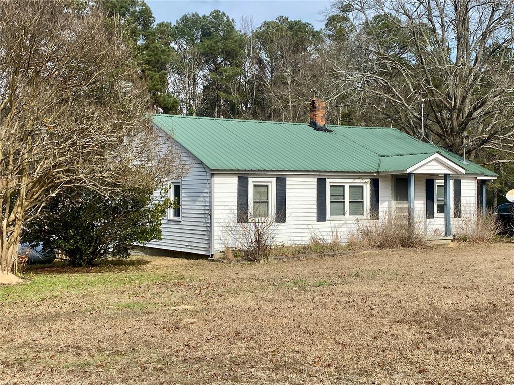 Photo of 1135 Beaverdam Road, Washington, GA 30673 (MLS # 43121368)