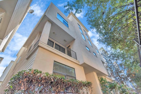 Photo of 707 Saint Charles Street, Houston, TX 77003 (MLS # 14272115)