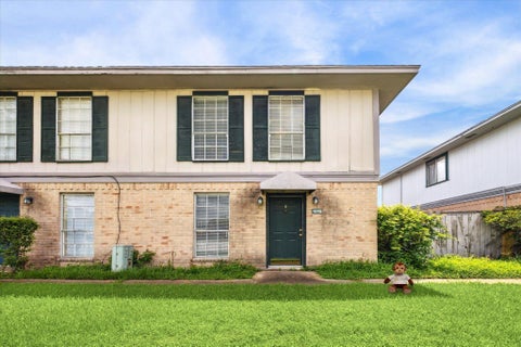 Multifamily For Rent - 1916 Upland Drive<br/> Harris County, Houston, TX 77043
