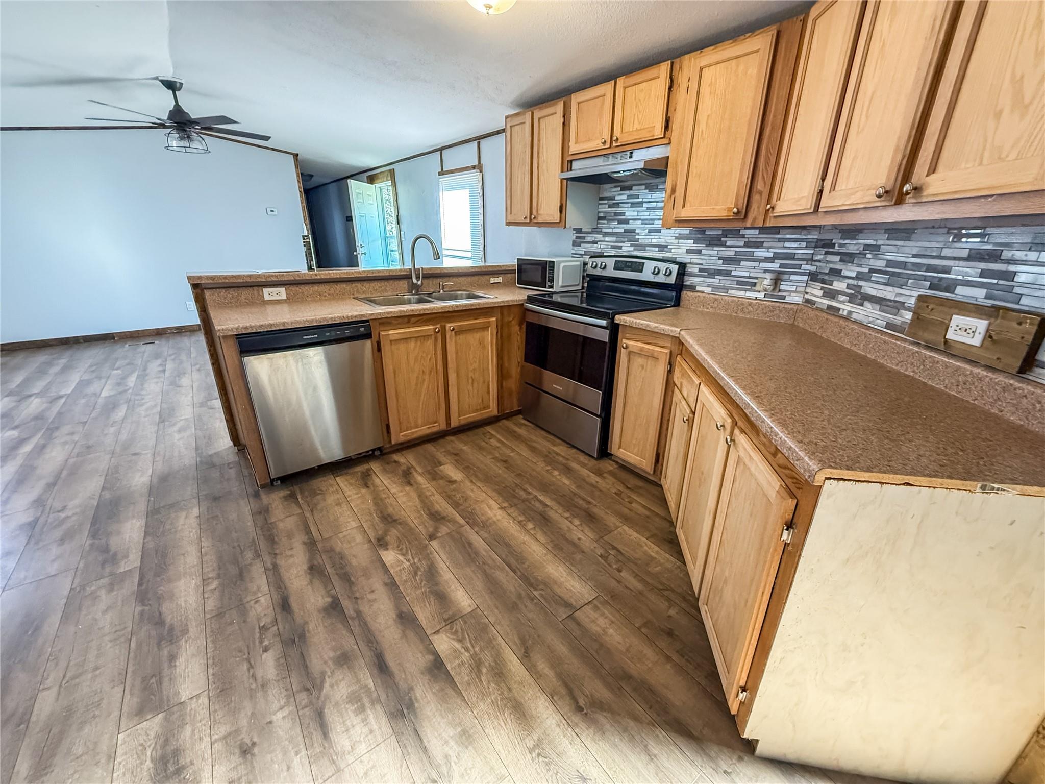 861 County Road 947 C