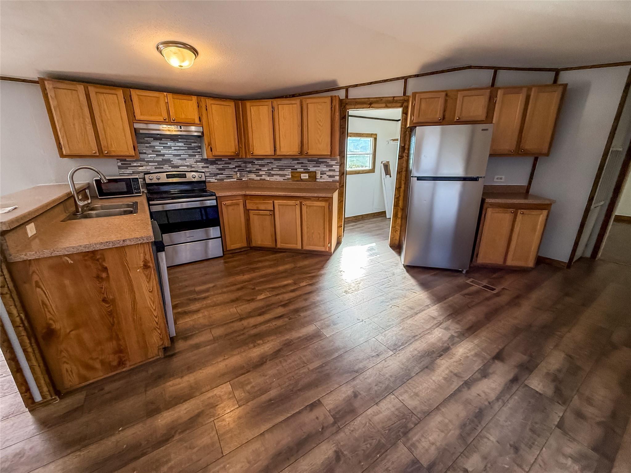 861 County Road 947 C