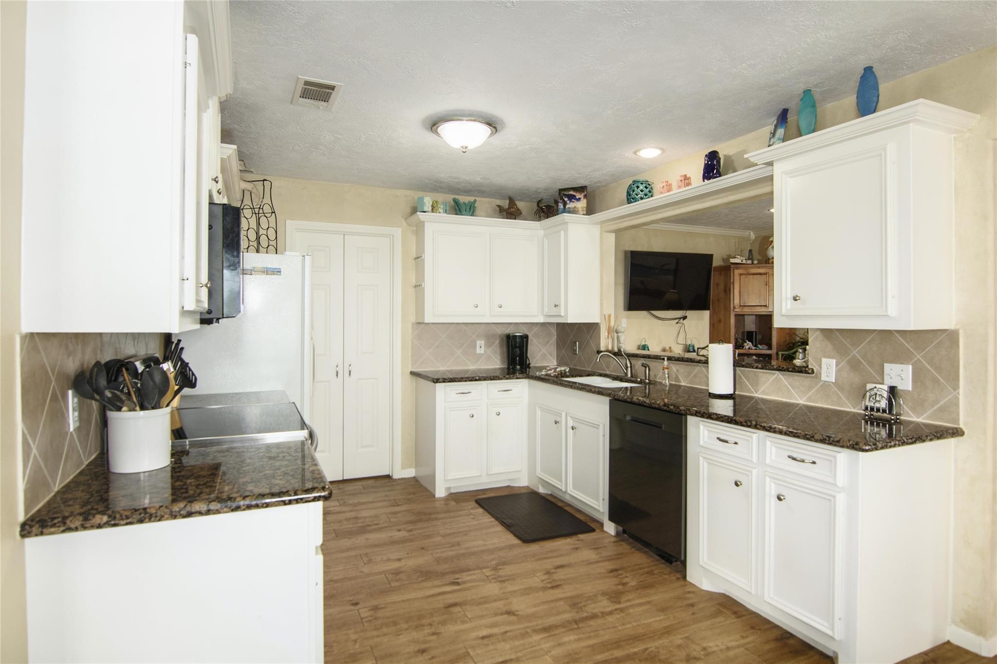 3933 Biscayne Beach Road