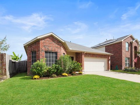 Photo of 24714 Hikers Bend Drive, Katy, TX 77493 (MLS # 76986376) Photo of 24714 Hikers Bend Drive, Katy, TX 77493 (MLS # 76986376)