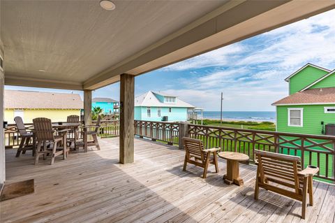 Photo of 1326 Sunrise, Crystal Beach, TX 77650 (MLS # 25440712)