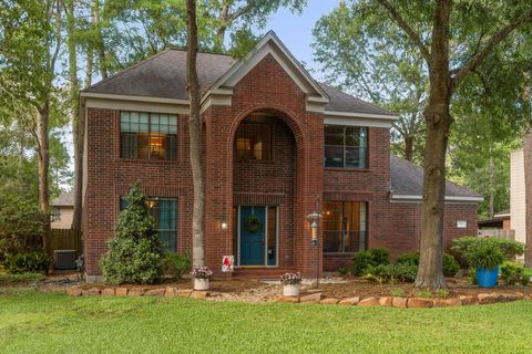 Photo of 34 Plum Blossom Place, The Woodlands, TX 77381 (MLS # 28141306)