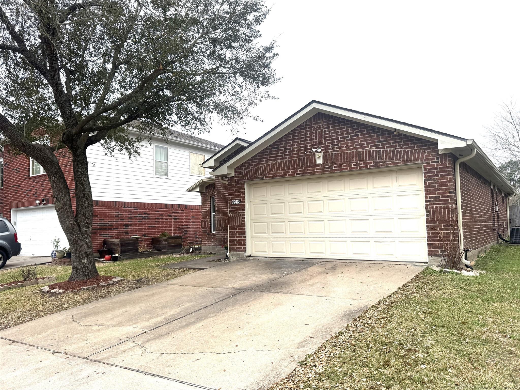 8915 Canton Park Lane