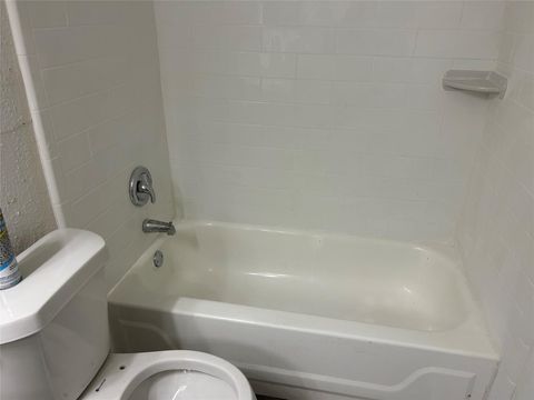 Photo of 9700 Leawood Boulevard #1407, Houston, TX 77099 (MLS # 87873719)