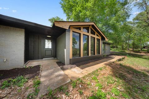 Photo of 1925 County Road 205, Nacogdoches, TX 75965 (MLS # 20559112)