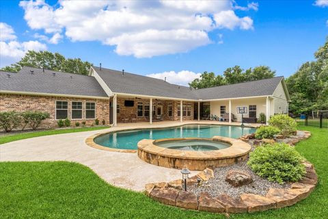 Photo of 8512 Prince William Court, Montgomery, TX 77316 (MLS # 15060953)
