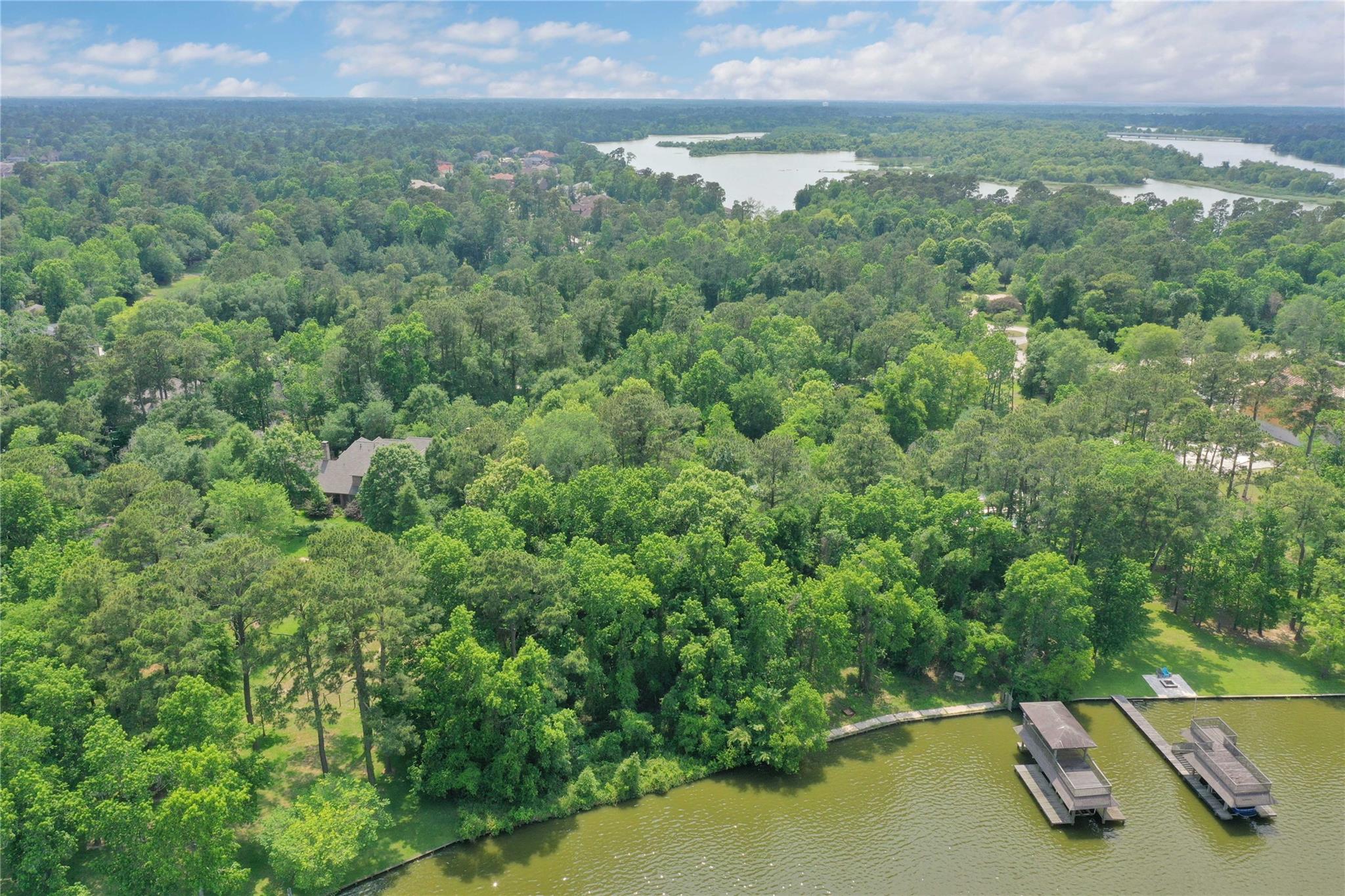 6 Kings River Court