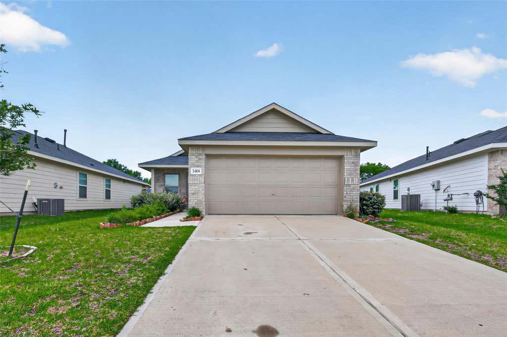 Photo of 24106 Maple Turn Lane, Hockley, TX 77447 (MLS # 71903317)