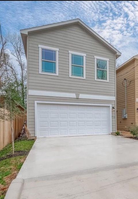 Tiny photo for 9020 Madera Road, Houston, TX 77078 (MLS # 42279213)