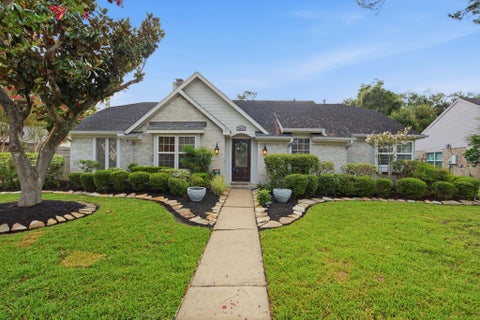 Photo of 3411 Point Clear Drive, Missouri City, TX 77459 (MLS # 58145262)