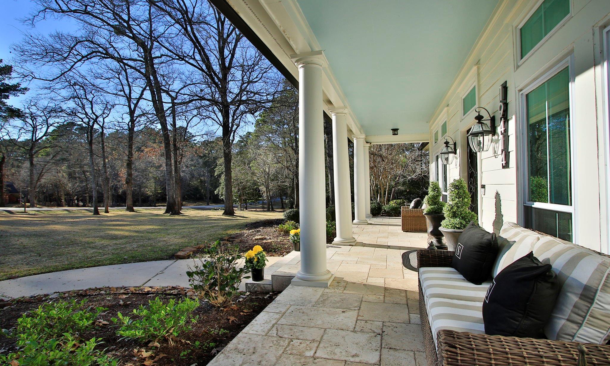 19414 Sapphire Circle